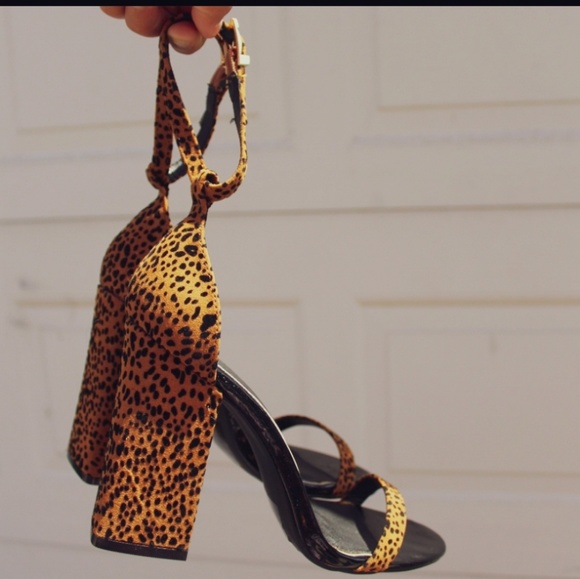 Price firm!The Natasha// leopard print heels - Picture 8 of 8